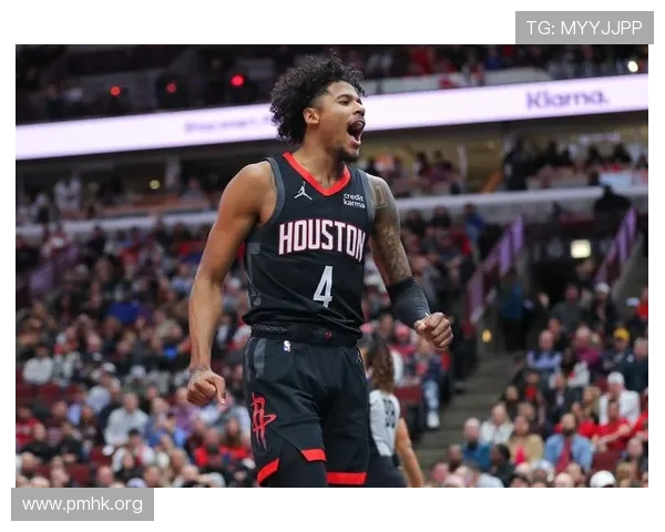 杰伦格林谈球队深度人人发挥并强调团队整体作战精神与信念的重要性