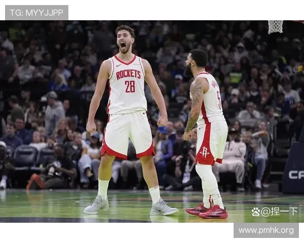 火箭连续八场得分上双状态回暖成关键球员贡献显著