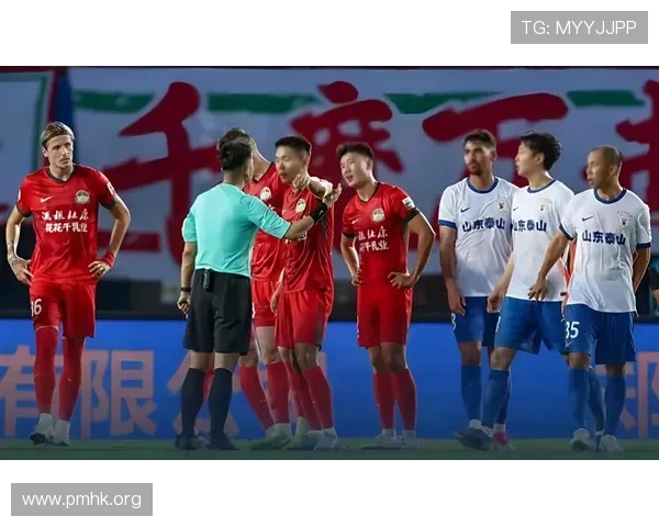 高能预警⚠️国足这场比赛意外逆转全场球迷热血沸腾结局震惊所有人 高能预警⚠️国足这场比赛意外逆转全场球迷热血沸腾结局震惊所有人