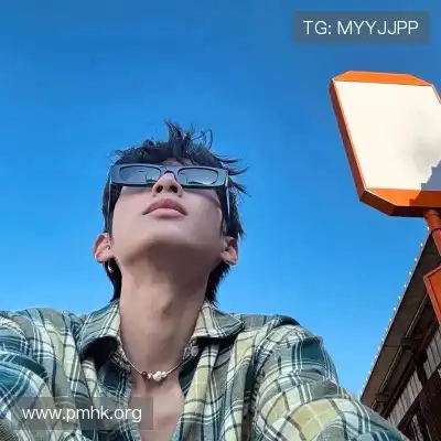 束婉义